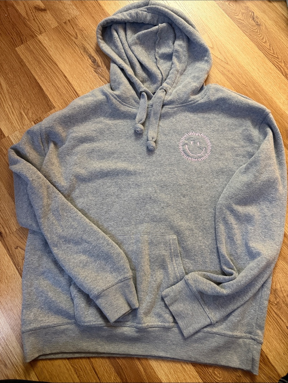 Ocean Drive Gray Crewneck Hoodie with Pink Embroidered Smile size 12